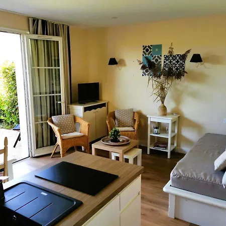 Nyaraló Les Roseaux - Piscine Chauffee *