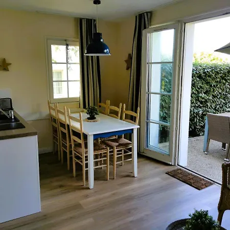 Les Roseaux - Piscine Chauffee Nyaraló