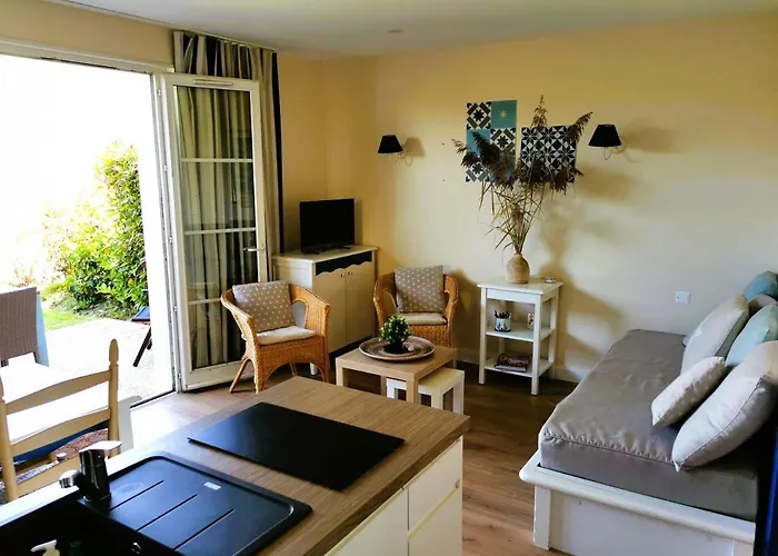 בית נופש Les Roseaux - Piscine Chauffee *