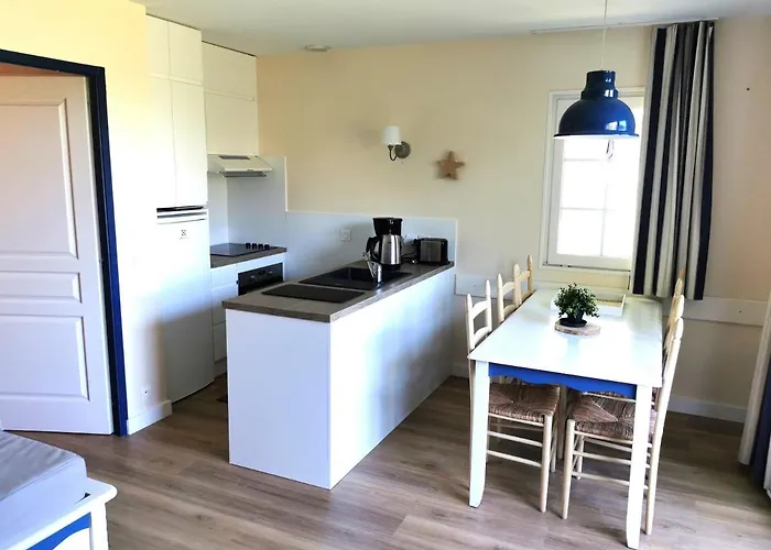 בית נופש Les Roseaux - Piscine Chauffee